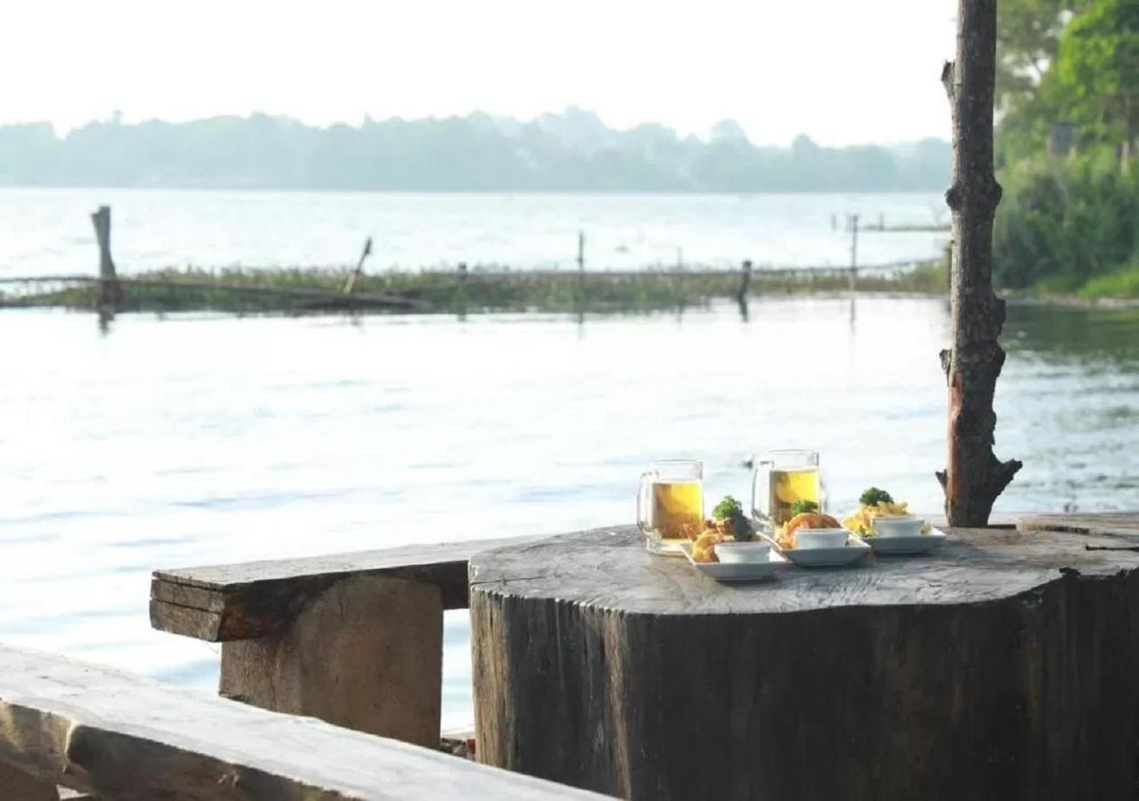 Dampe Resort Piliyandala Bagian luar foto
